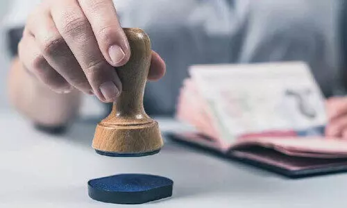 പെരുന്നാൾ അവധി; ഷെങ്കൻ വിസക്കായി വൻ തിരക്ക് പെരുന്നാൾ അവധി; ഷെങ്കൻ വിസക്കായി വൻ തിരക്ക്