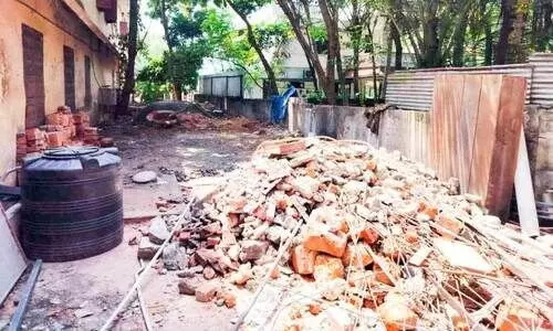 ഇല്ലായ്മകൾക്കിടയിലും നേട്ടങ്ങളുമായി ചന്തിരൂർ ഗവ. ഹയർ സെക്കൻഡറി സ്കൂ​ൾ