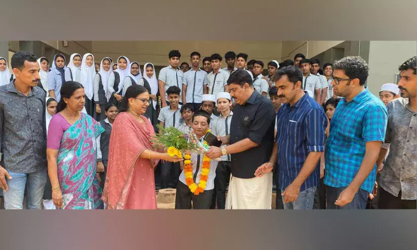 Asim Velimanna Asim Velimanna