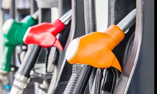 ഇന്ധന സെസ് 34000 കോടിയുടെ നികുതി വരുമാനത്തിന് പുറമെ