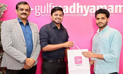 ഗ​ൾ​ഫ്​ മാ​ധ്യ​മം കമോൺ കേരള; ആഷിഖ്​ അലിക്ക്​ കാർ കൈമാറി