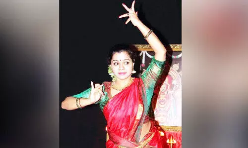 നൃത്ത വേദികളിൽ നിറഞ്ഞ് വിദ്യശ്രീ