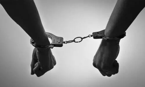 മ​യ​ക്കു​മ​രു​ന്നു​മാ​യി നാ​ലു​പേ​ർ പി​ടി​യി​ൽ