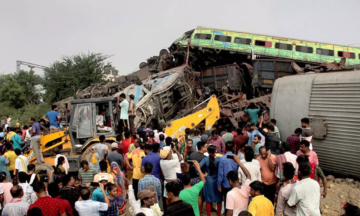 ഒ​ഡി​ഷ ട്രെ​യി​ൻ ദു​ര​ന്തം;​ അ​ന്വേ​ഷ​ണം ഏ​റ്റെ​ടു​ക്കാ​നൊ​രു​ങ്ങി സി.​ബി.​ഐ