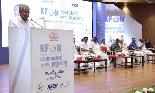 കെ ഫോൺ ഉദ്‌ഘാടന ചടങ്ങിൽ മുഖ്യമന്ത്രിയുമായി സംവദിച്ച് പല ഭാഗങ്ങളിൽ നിന്നുള്ള കെ ഫോൺ ഉപഭോക്താക്കൾ