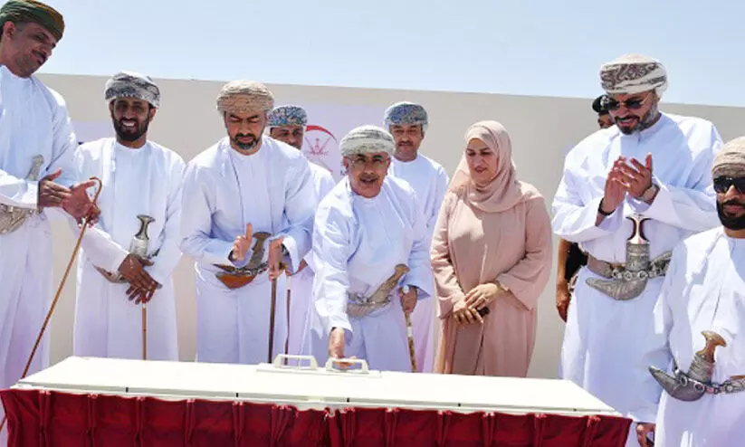 മ​ഹൂ​ത്ത്​ ആ​ശു​പ​ത്രി​ക്ക് ആ​രോ​ഗ്യ​മ​ന്ത്രി ശി​ല​യി​ട്ടു