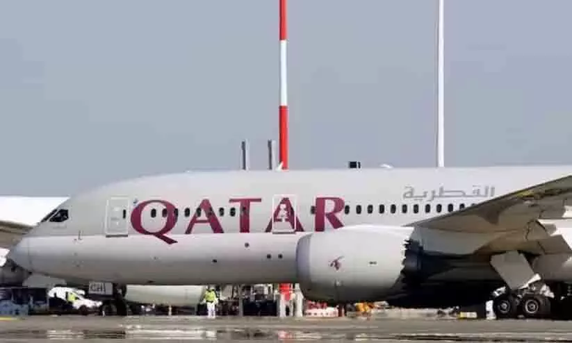 വിമാനത്തിൽ ബോംബെന്ന് ബഹളം വെച്ചു; യാത്രക്കാരെ തിരിച്ചിറക്കി വിമാനത്തിൽ ബോംബെന്ന് ബഹളം വെച്ചു; യാത്രക്കാരെ തിരിച്ചിറക്കി