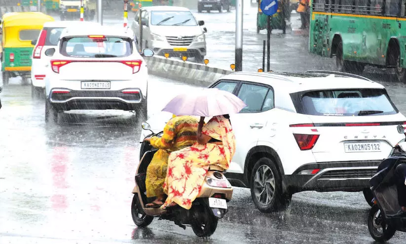 കർണാടകയുടെ തീരപ്രദേശങ്ങളിൽ കനത്ത മഴക്ക് സാധ്യത കർണാടകയുടെ തീരപ്രദേശങ്ങളിൽ കനത്ത മഴക്ക് സാധ്യത