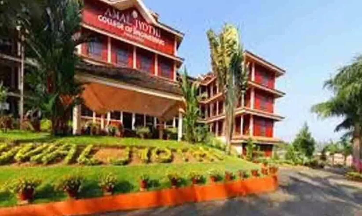 ശ്രദ്ധയുടെ മരണം: സ്വാശ്രയ സ്ഥാപനങ്ങളടക്കം പരാതി പരിഹാര സെൽ രൂപീകരിക്കാൻ തീരുമാനം