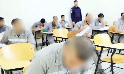 റി​ഫോ​ർ​മേ​ഷ​ൻ ആ​ൻ​ഡ് റി​ഹാ​ബി​ലി​റ്റേ​ഷ​ൻ സെ​ന്റ​ർ അ​ന്തേ​വാ​സി​ക​ൾ പ​രീ​ക്ഷ​യെ​ഴു​തി