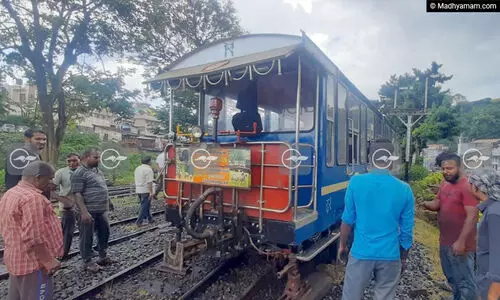 ഊട്ടി - മേട്ടുപാളയം ട്രെയിൻ പാളം തെറ്റി