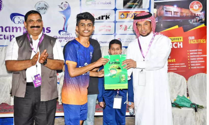 യു.​എ​ഫ്.​സി ഫു​ട്‌​ബാ​ള്‍: സെ​മി ഫൈ​ന​ല്‍ മ​ത്സ​ര​ങ്ങ​ള്‍ വെ​ള്ളി​യാ​ഴ്ച