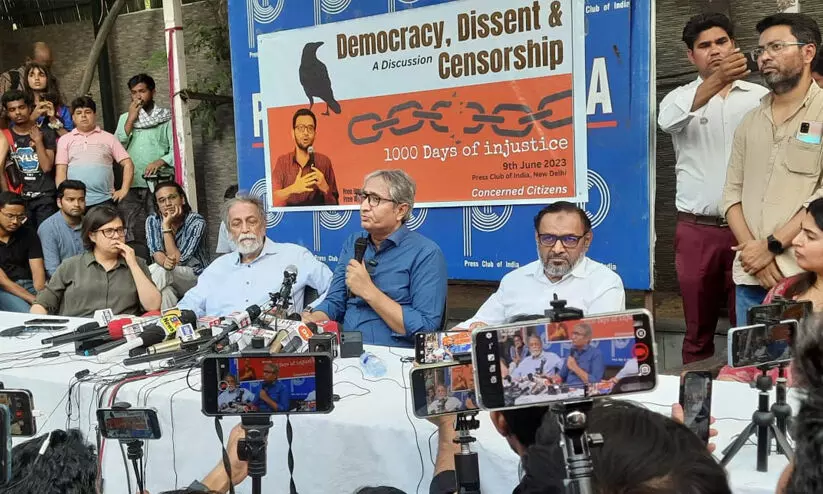 ഉമർ ഖാലിദിനെ ആയിരം ദിവസം ജയിലിലിട്ടത് സാമൂഹിക നഷ്ടം -പ്രഭാത് പട്നായിക് ഉമർ ഖാലിദിനെ ആയിരം ദിവസം ജയിലിലിട്ടത് സാമൂഹിക നഷ്ടം -പ്രഭാത് പട്നായിക്