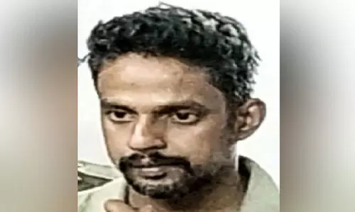 ജോ​ലി അ​ന്വേ​ഷി​ച്ചെ​ത്തി​യ യു​വ​തി​യെ പീ​ഡി​പ്പി​ച്ചു; തൊ​ടു​പു​ഴ സ്വദേശി ആന്ധ്രയിൽ പിടിയിൽ
