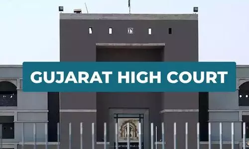 ‘മനുസ്മൃതി വായിക്കൂ, പണ്ട് 14ാം വയസ്സിൽ വിവാഹവും 17ൽ പ്രസവവും ഉണ്ടായിരുന്നു’ -ഗുജറാത്ത് ഹൈകോടതി