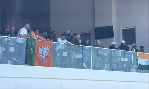 ലോക ടെസ്റ്റ് ചാമ്പ്യൻഷിപ്പ് ഫൈനലിനിടെ ബി.ജെ.പി പതാക; രൂക്ഷ വിമർശനവുമായി സമൂഹ മാധ്യമങ്ങൾ