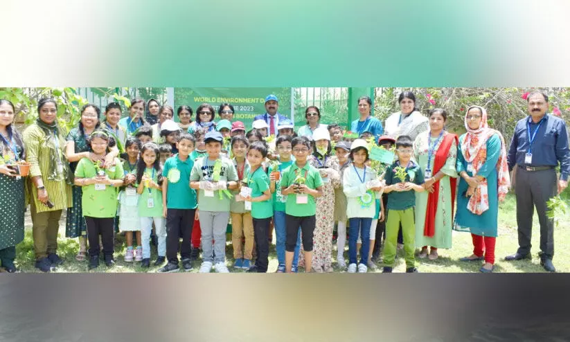 ലോ​ക പ​രി​സ്ഥി​തി ദി​ന​ത്തി​ൽ ഹ​രി​ത ഇ​ട​മൊ​രു​ക്കി ഇ​ന്ത്യ​ൻ സ്കൂ​ൾ