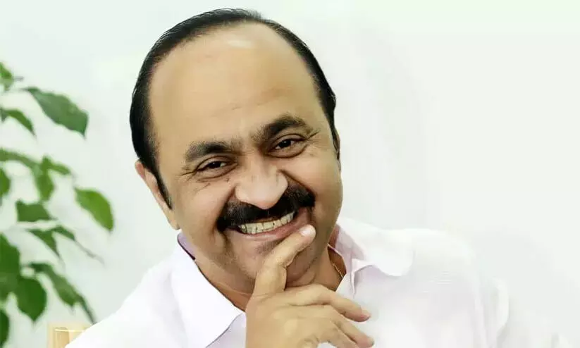 പൊളിറ്റിക്കല് ക്ലിയറന്സ് ഇല്ലാതെ വിദേശത്തേക്ക് പോയിട്ടില്ലെന്ന് വി.ഡി സതീശൻ പൊളിറ്റിക്കല് ക്ലിയറന്സ് ഇല്ലാതെ വിദേശത്തേക്ക് പോയിട്ടില്ലെന്ന് വി.ഡി സതീശൻ