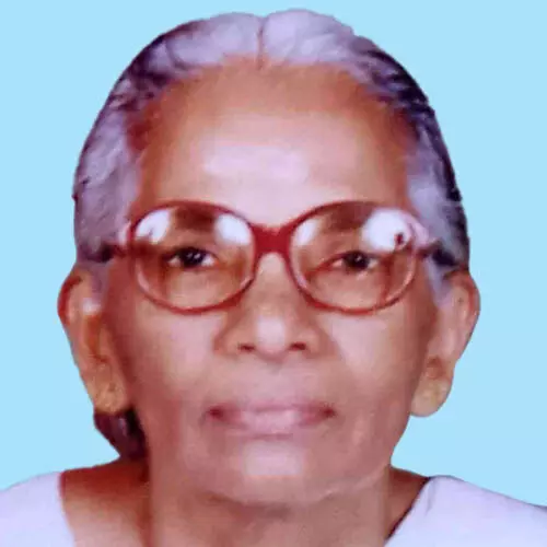 ശി​ങ്കാ​രി​വ​ല്ലി​യ​മ്മ