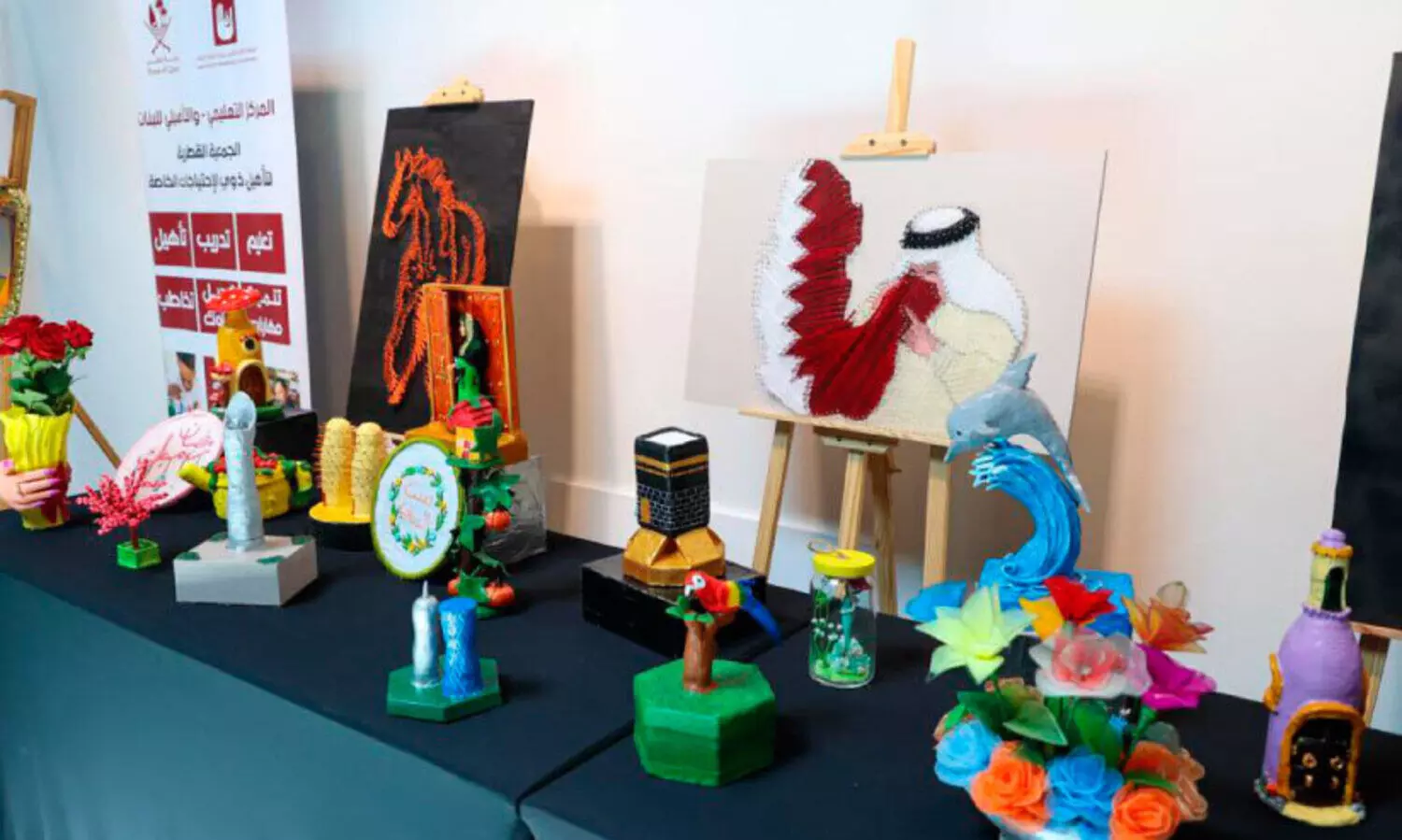 മാ​ലാ​ഖ​മാ​രു​ടെ  സു​വ​ർ​ണ  വി​ര​ൽ​സ്​​പ​ർ​ശം