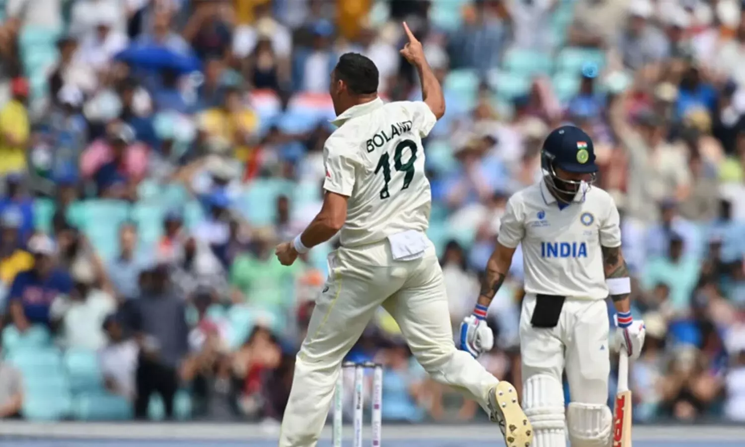 കോഹ്‍ലിയും ജദേജയും പുറത്ത്; ഇന്ത്യ പ്രതിരോധത്തിൽ