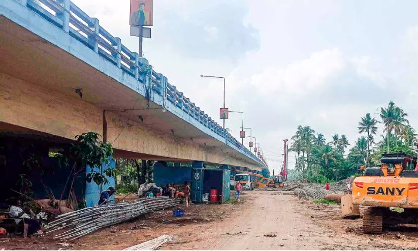 നിർമാണത്തിൽ അപാകത: വരാപ്പുഴയിലെ പാലം നിർമാണം നിർത്തിവെച്ചു