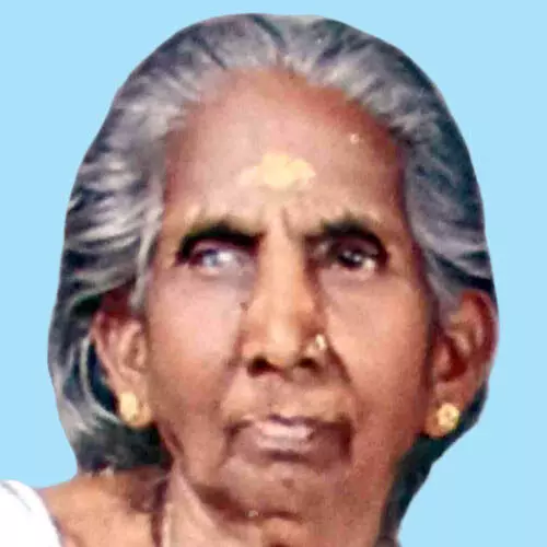 ത​ങ്ക അ​മ്മ