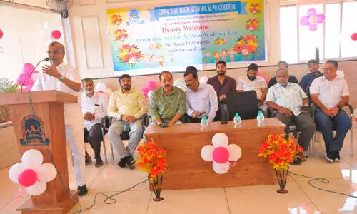 ക്ര​സ​ന്റ് സ്കൂ​ൾ ന​ഴ്സ​റി പ്ര​വേ​ശ​നോ​ത്സ​വം