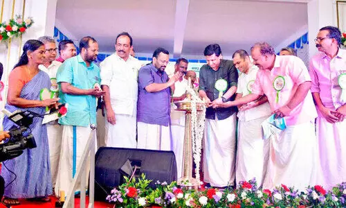 ദ്വീപുകൾ കൈകോർക്കുന്നു അഴീക്കോടിന് ഒരു പാലമകലെ മുനമ്പം