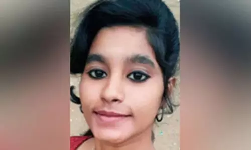 പിറന്നാള്‍ ആഘോഷിക്കാനെത്തിയ യുവാവിനെ കാമുകിയുടെ അമ്മാവന്‍ വെട്ടിക്കൊന്നു; പിന്നാലെ പെൺകുട്ടിയും ജീവനൊടുക്കി