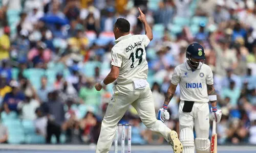 കോഹ്‍ലിയും ജദേജയും പുറത്ത്; ഇന്ത്യ പ്രതിരോധത്തിൽ