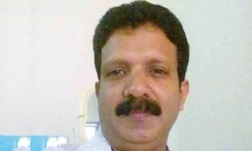 ബാങ്ക് ജീവനക്കാരൻ എ.കെ.ജി സാംസ്കാരിക കേന്ദ്രത്തിൽ തൂങ്ങി മരിച്ച നിലയിൽ