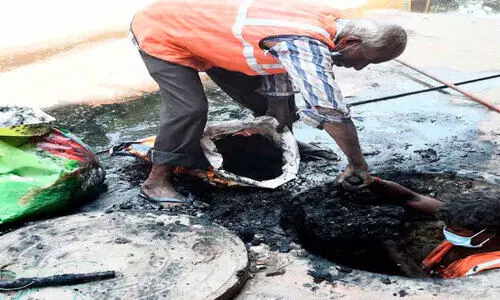 എന്നവസാനിക്കും തോട്ടിപ്പണി? എന്നവസാനിക്കും തോട്ടിപ്പണി?