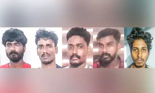 കഞ്ചാവ് വിൽപന സംബന്ധിച്ച് തർക്കം; ഗുണ്ട സംഘങ്ങൾ തെരുവിൽ ഏറ്റുമുട്ടി, അഞ്ചുപേർ അറസ്റ്റിൽ