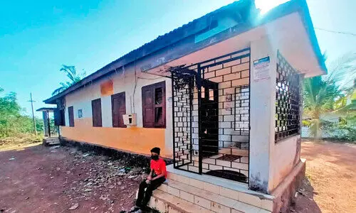 ഇനിയും എത്രനാൾ കാത്തിരിക്കണം ? ശാപമോക്ഷം തേടി പുല്ലൂപ്പി കുടുംബ ക്ഷേമ ഉപകേന്ദ്രം