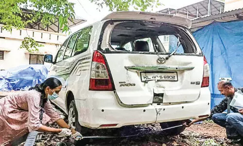 വടക്കഞ്ചേരിയിൽ എ.ഐ കാമറ തകർത്ത വാഹനം കസ്റ്റഡിയിലെടുത്തു; പ്രതി റിമാൻഡിൽ