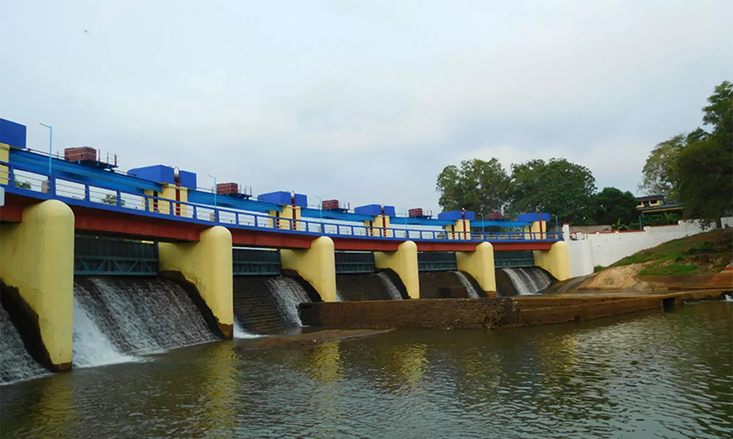 അരുവിക്കര ഡാമിന്റെ രണ്ടാമത്തേയും അഞ്ചാമത്തേയും ഷട്ടറുകൾ 25 സെ.മീറ്റർ വീതം ഉയർത്തും