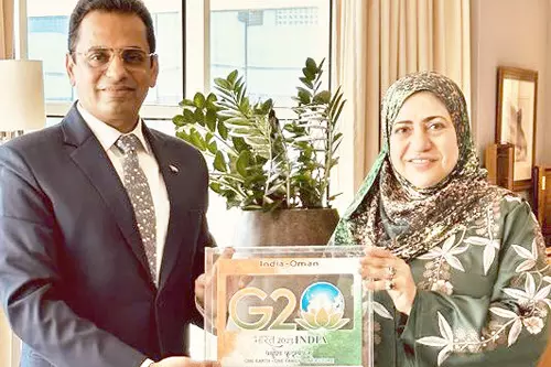 ഉ​ന്ന​ത വി​ദ്യാ​ഭ്യാ​സ​മ​ന്ത്രി​യു​മാ​യി ഇ​ന്ത്യ​ൻ അം​ബാ​സ​ഡ​ർ കൂ​ടി​ക്കാ​ഴ്ച ന​ട​ത്തി