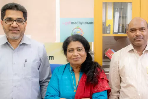 എ​ല്ലാ വി​ഷ​യ​​ങ്ങ​ളി​ലും എ​ഴു​ത്തു​കാ​ർ​ക്ക് പ്ര​തി​ക​രി​ക്കാ​നാ​വി​ല്ല-​കെ.​പി. സു​ധീ​ര