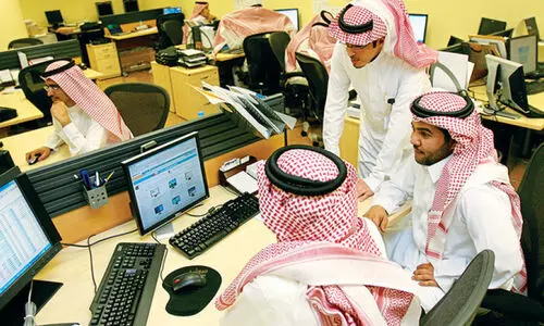 സൗദിയിൽ ഏ​ഴ് തൊ​ഴി​ൽ മേ​ഖ​ല​ക​ളി​ൽ സ്വ​ദേ​ശി​വ​ത്ക​ര​ണം പ്രാ​ബ​ല്യ​ത്തി​ൽ