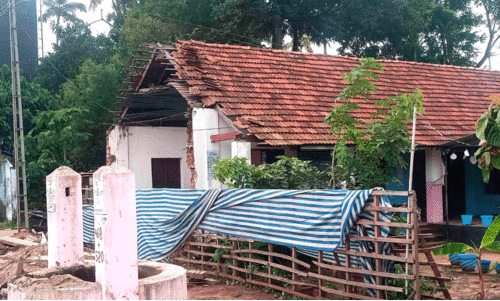 Chagava. Muslim LP School Building