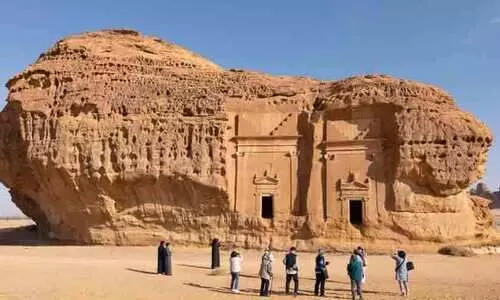 Saudi with instant e tourist visa for US, UK and Schengen nationals Saudi with instant e tourist visa for US, UK and Schengen nationals