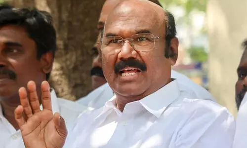 ഇ.ഡി ചെയ്തത് അവരുടെ പണി, ഇന്നലെവരെ ആരോഗ്യവാനായ സെന്തിലിന് അറസ്റ്റ് ചെയ്തതോടെ നെഞ്ചുവേദന -എ.ഐ.എ.ഡി.എം.കെ