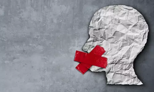 ഇ​ഷ്​​ട​മി​ല്ലാ​ത്ത​ത് പ​റ​ഞ്ഞാ​ൽ