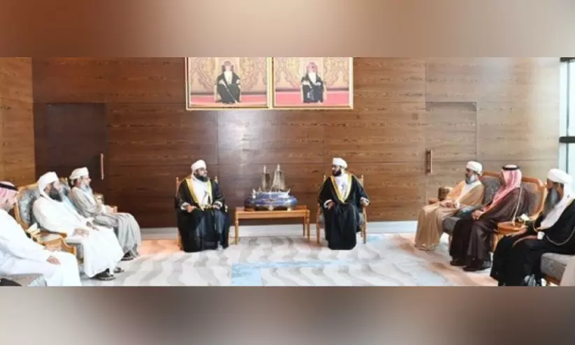 ഒമാനിൽനിന്നുള്ള ആദ്യ ഹജ്ജ് സംഘം പുണ്യഭൂമിയിലേക്കു തിരിച്ചു ഒമാനിൽനിന്നുള്ള ആദ്യ ഹജ്ജ് സംഘം പുണ്യഭൂമിയിലേക്കു തിരിച്ചു