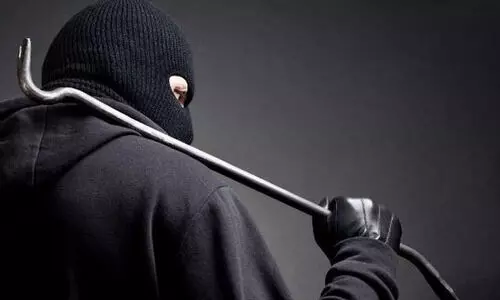 കടകളിൽ ​മോഷണം; പ്രതി പിടിയിൽ