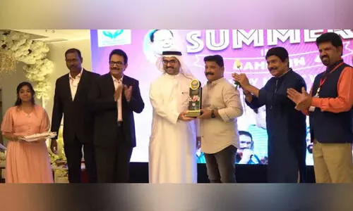 വോ​ർ​ക്കാ പ്ര​ഥ​മ ഇ​ന്ന​സെൻറ് അ​വാ​ർ​ഡ് ക​ലാ​ഭ​വ​ൻ ജോ​ഷി​ക്ക് സ​മ്മാ​നി​ച്ചു