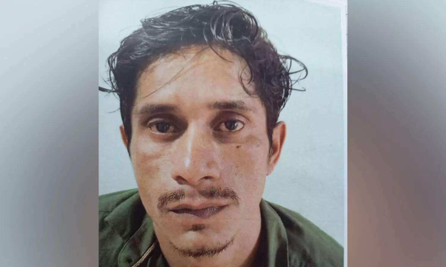 യുവതിയെയും കുട്ടിയെയും ഉപദ്രവിച്ചെന്ന്; വീടിന്റെ വാതിൽ തകർത്ത് മധ്യവയസ്കനെ കുത്തിക്കൊന്നു