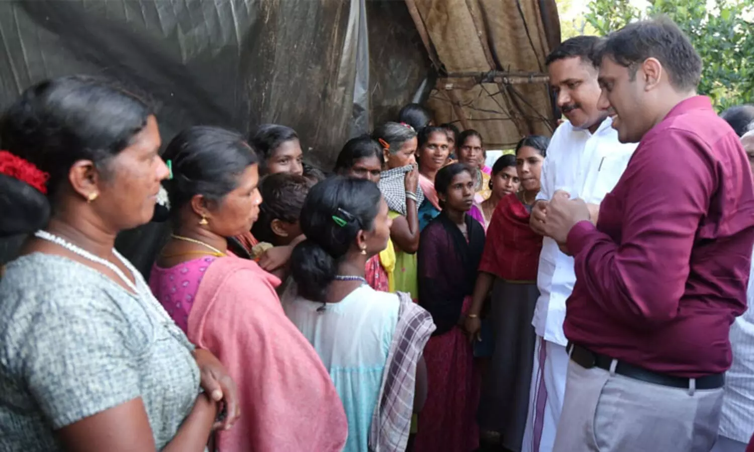 കുട്ടമ്പുഴ പന്തപ്രയിലേക്കെത്തിയ  ആദിവാസികൾക്ക് അടിസ്ഥാന സൗകര്യങ്ങൾ ഒരുക്കുമെന്ന് കലക്ടർ