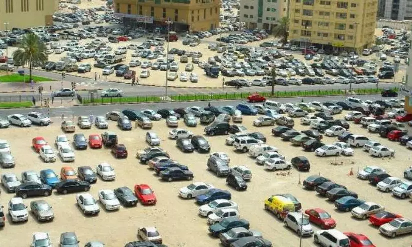 പുതിയ കാമ്പയിനുമായി ഷാർജ പൊലീസ്; കൃത്യസമയത്ത് വാഹന രജിസ്ട്രേഷൻ പുതുക്കിയാൽ സമ്മാനം പുതിയ കാമ്പയിനുമായി ഷാർജ പൊലീസ്; കൃത്യസമയത്ത് വാഹന രജിസ്ട്രേഷൻ പുതുക്കിയാൽ സമ്മാനം